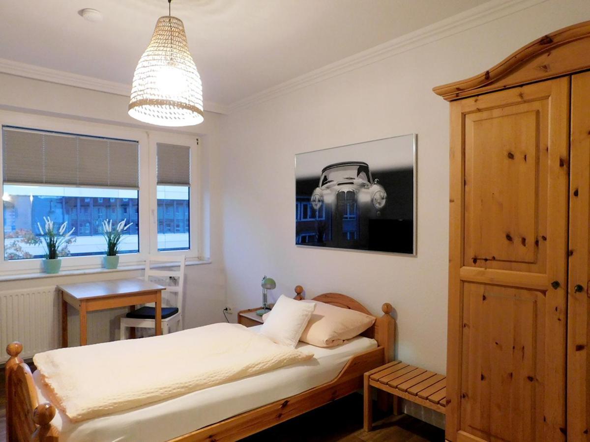 Das Weiss Blaue Haus Hotell Düsseldorf Exteriör bild